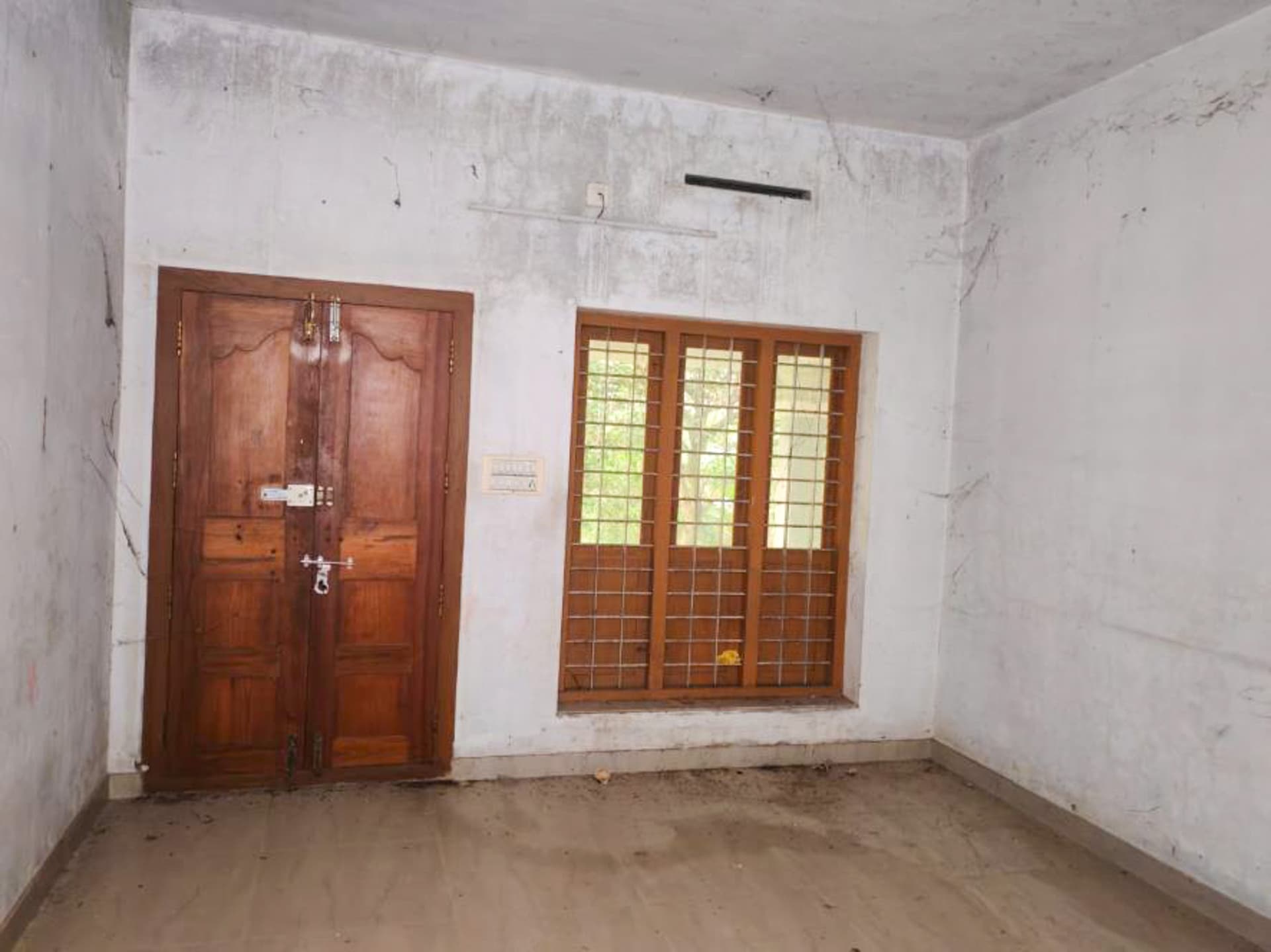 Property Photos 8
