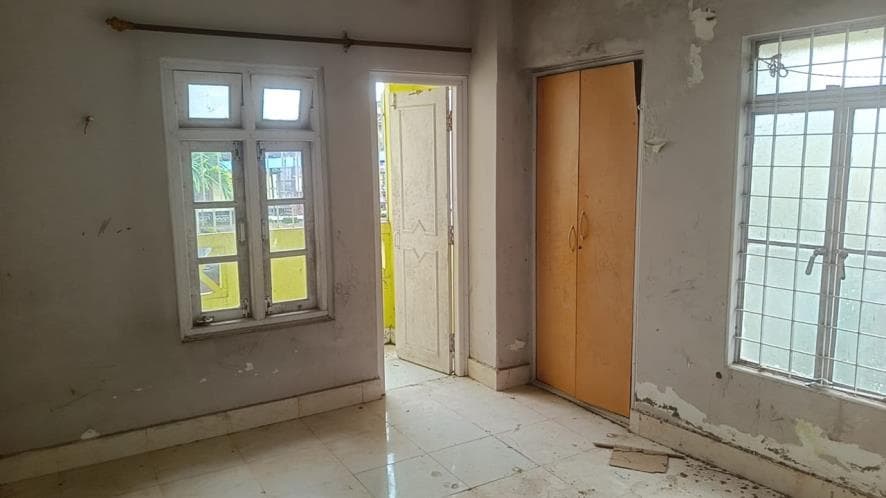 Property Photos 6