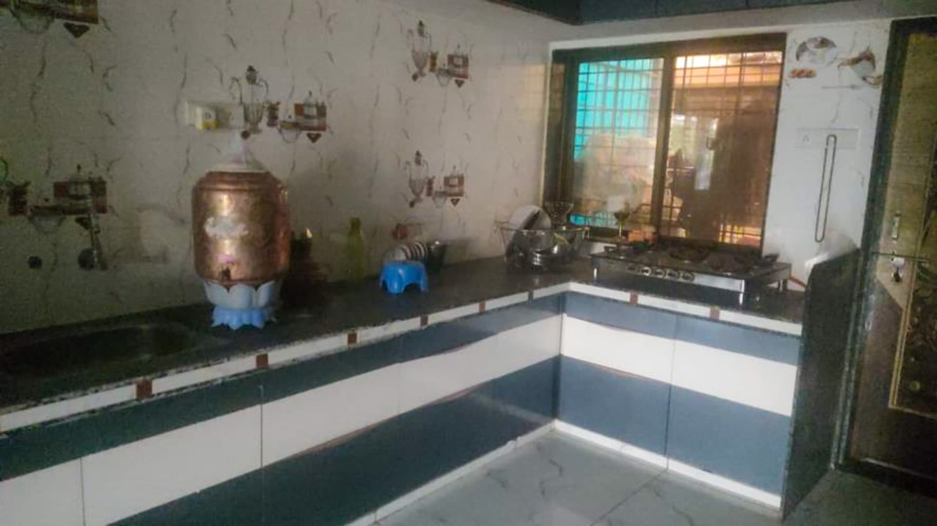 Property Photos 6