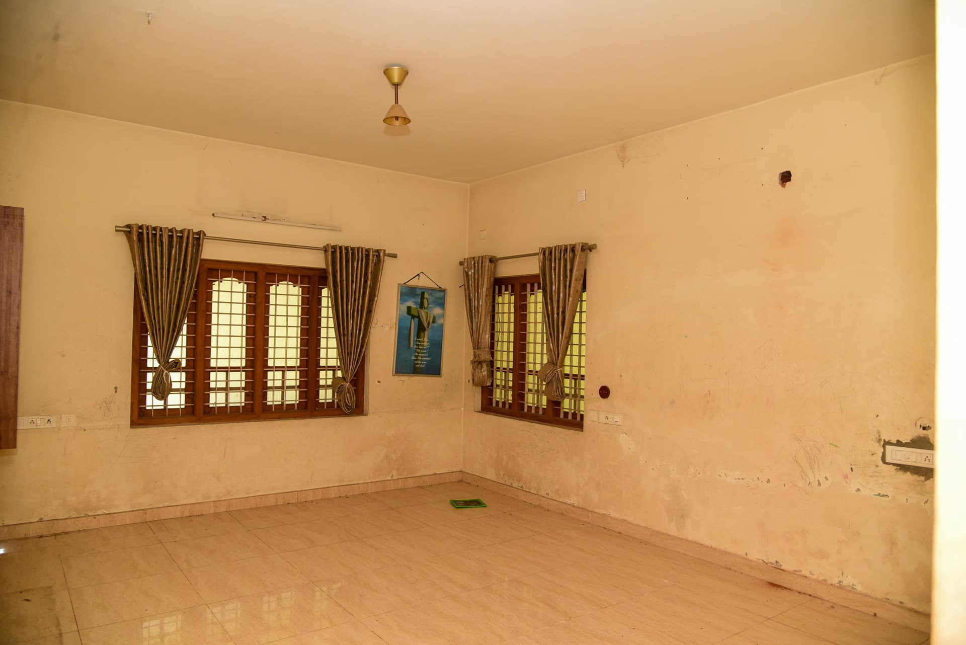 Property Photos 5