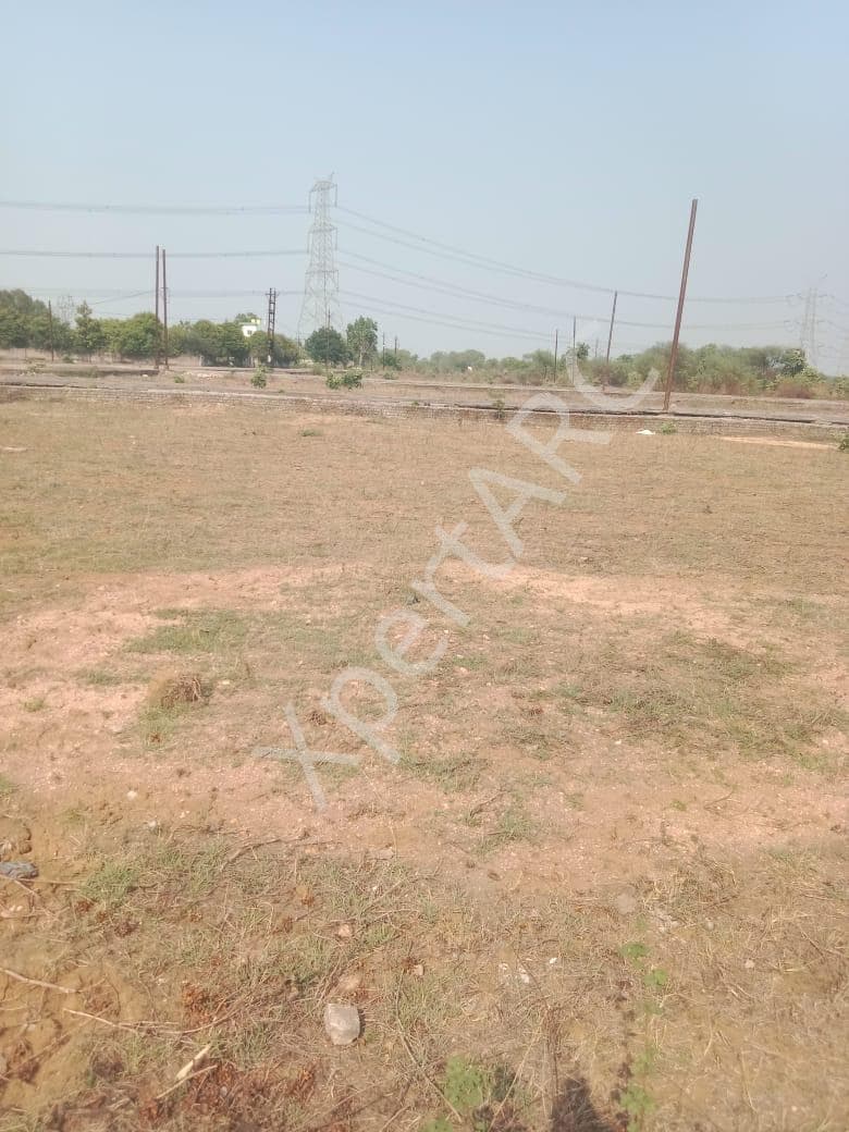 Property Photos 7