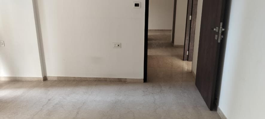 Property Photos 8