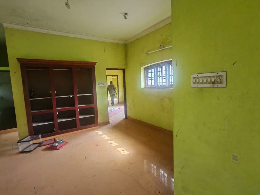 Property Photos 37