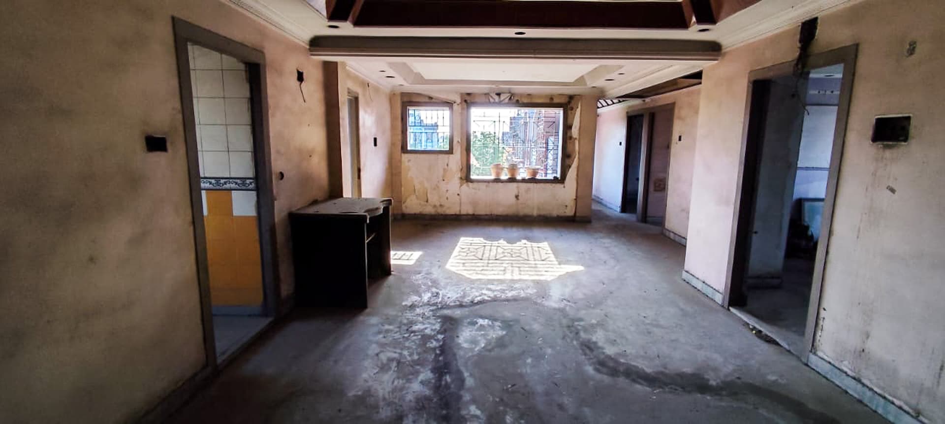 Property Photos 23
