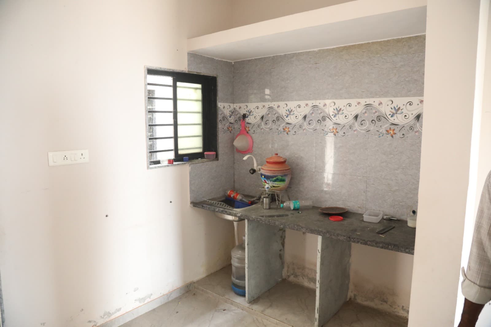 Property Photos 8