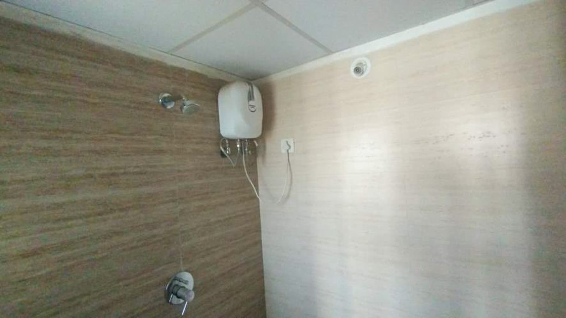 Property Photos 12