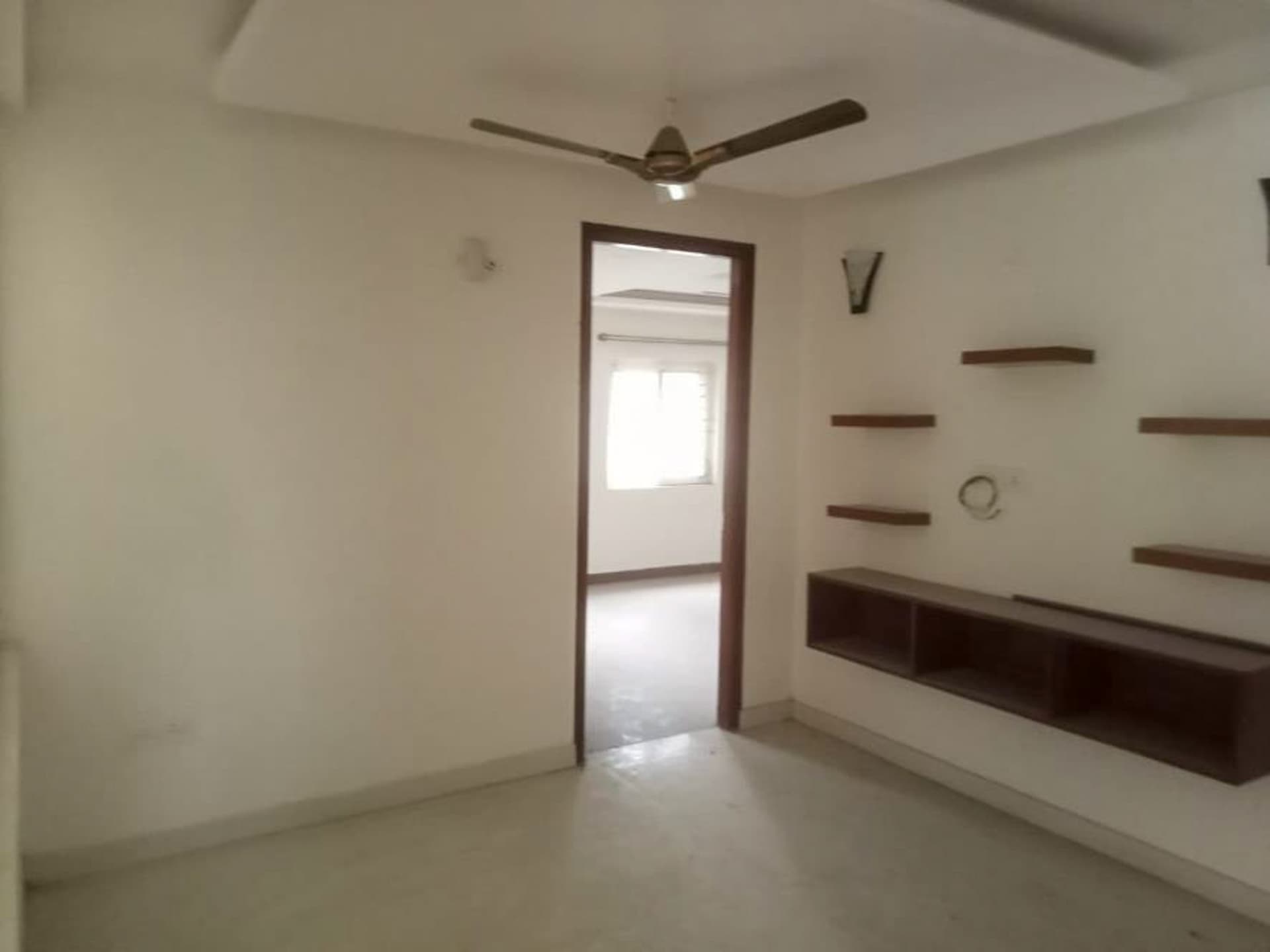 Property Photos 8