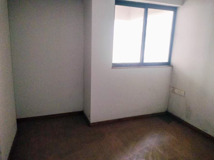 Property Photos 5