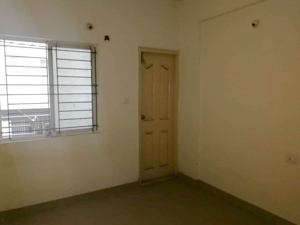 Property Photos 9