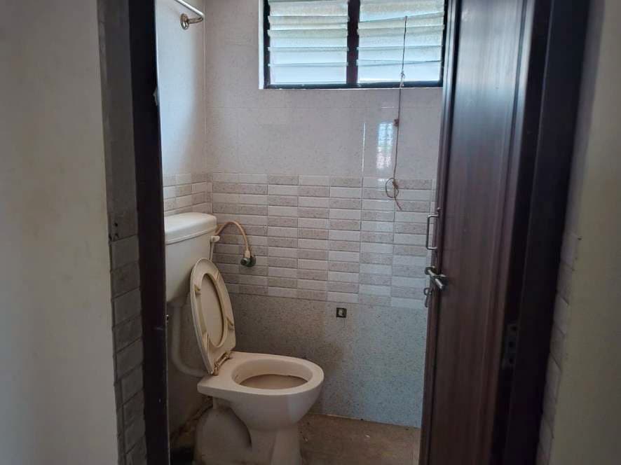 Property Photos 8