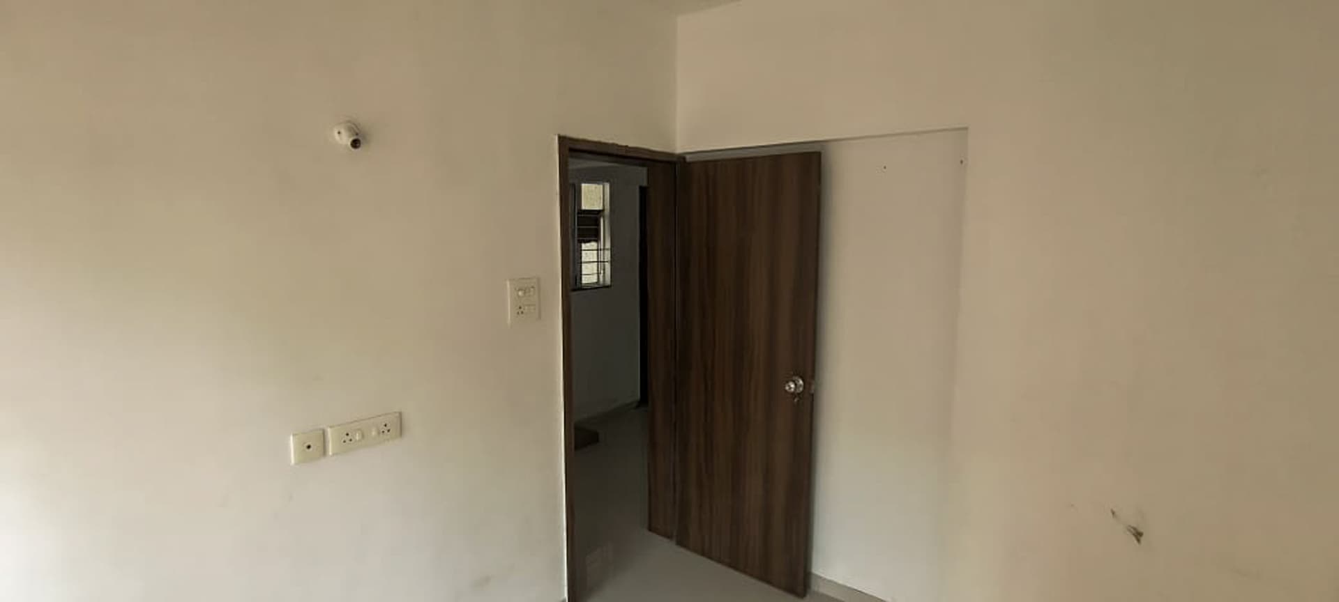 Property Photos 18