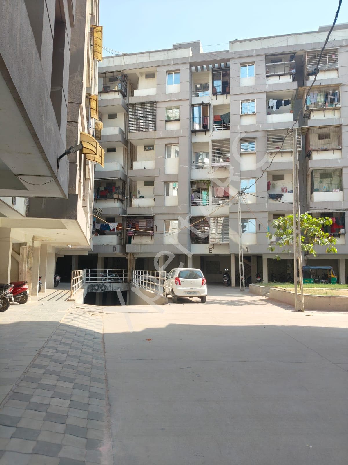 Property Photos 5