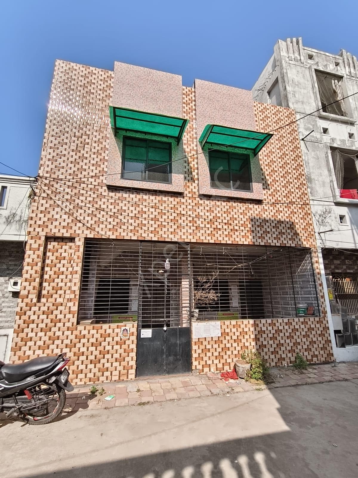 Property Photos 23