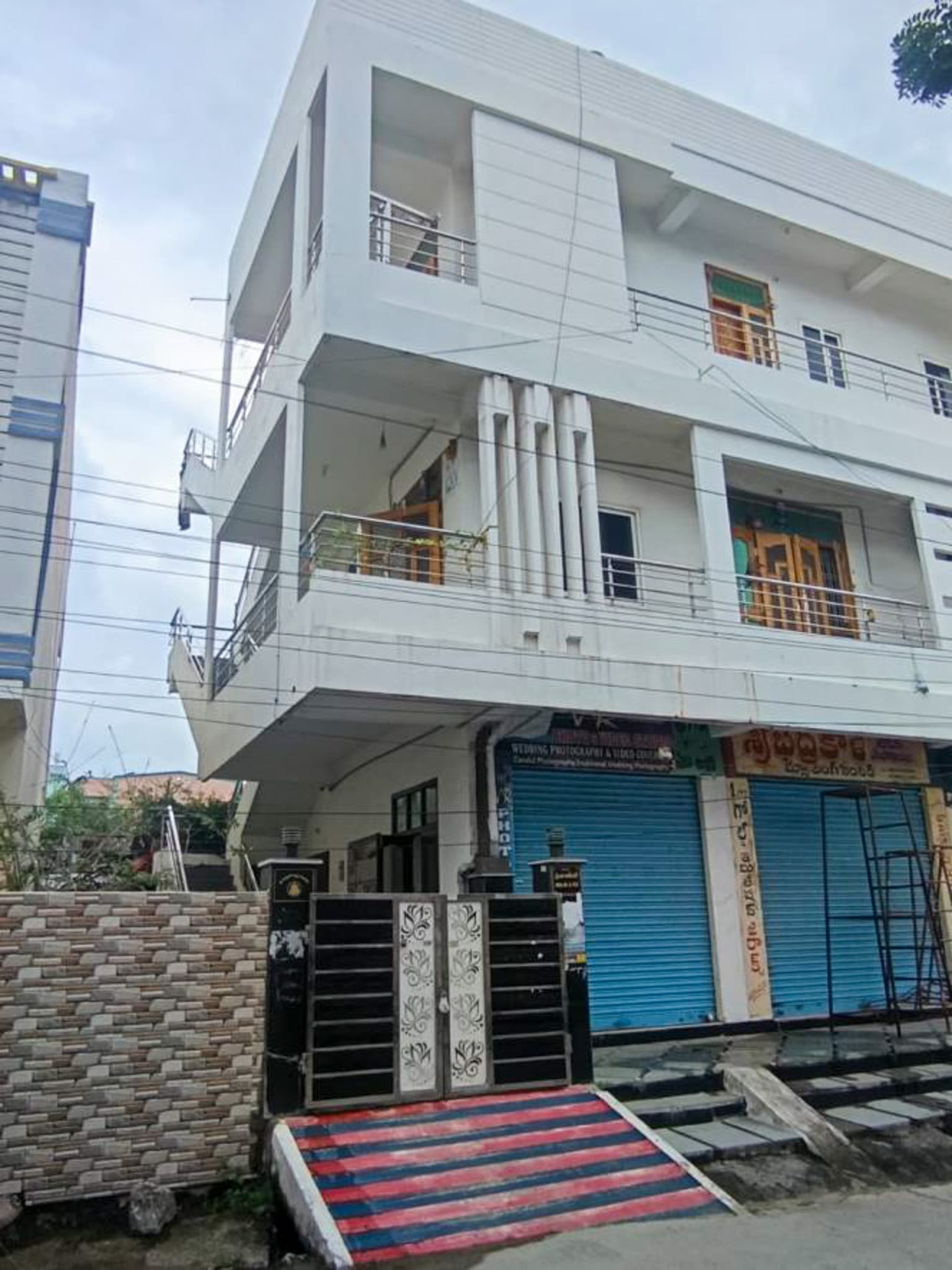 Property Photos 7