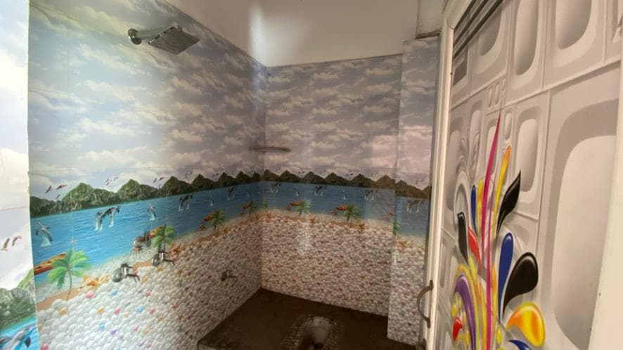 Property Photos 8