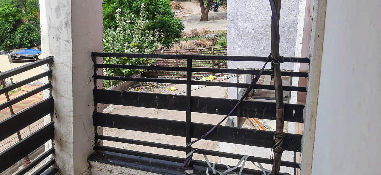 Property Photos 9