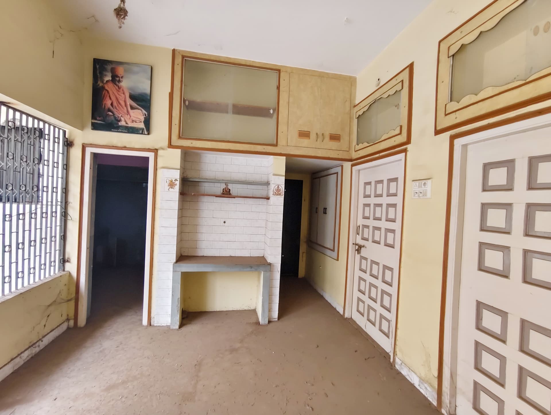 Property Photos 6