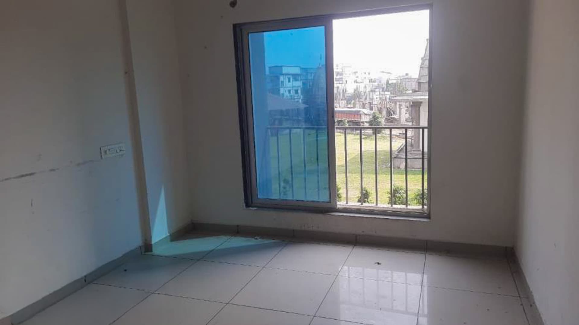 Property Photos 11
