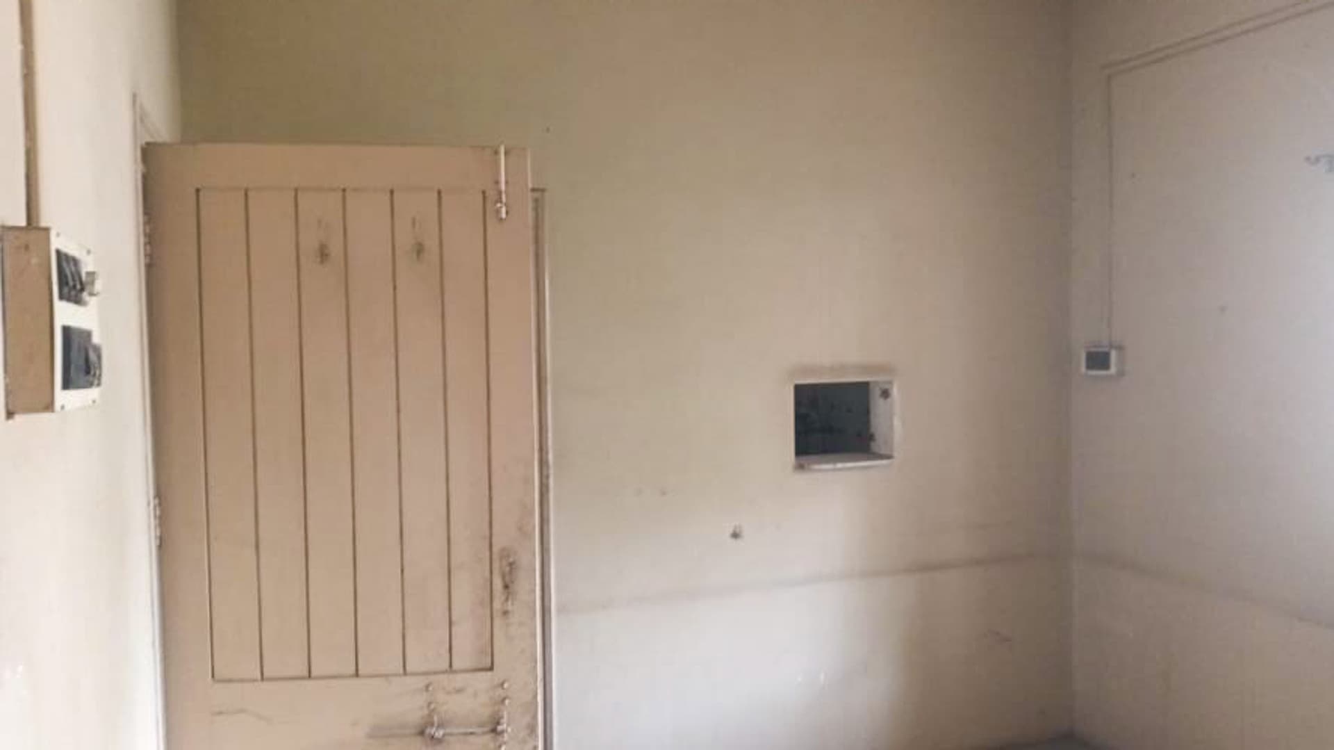 Property Photos 8