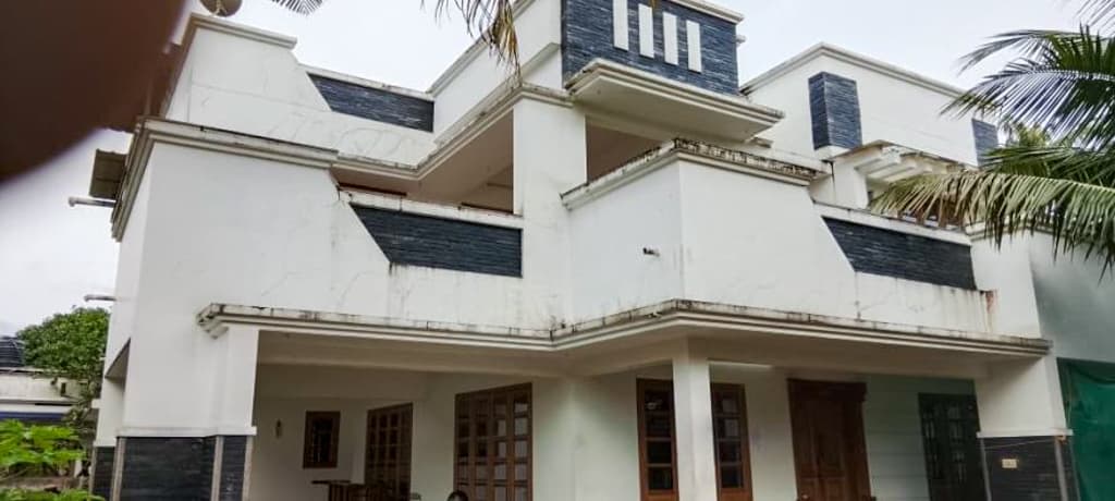 Property Photos 44