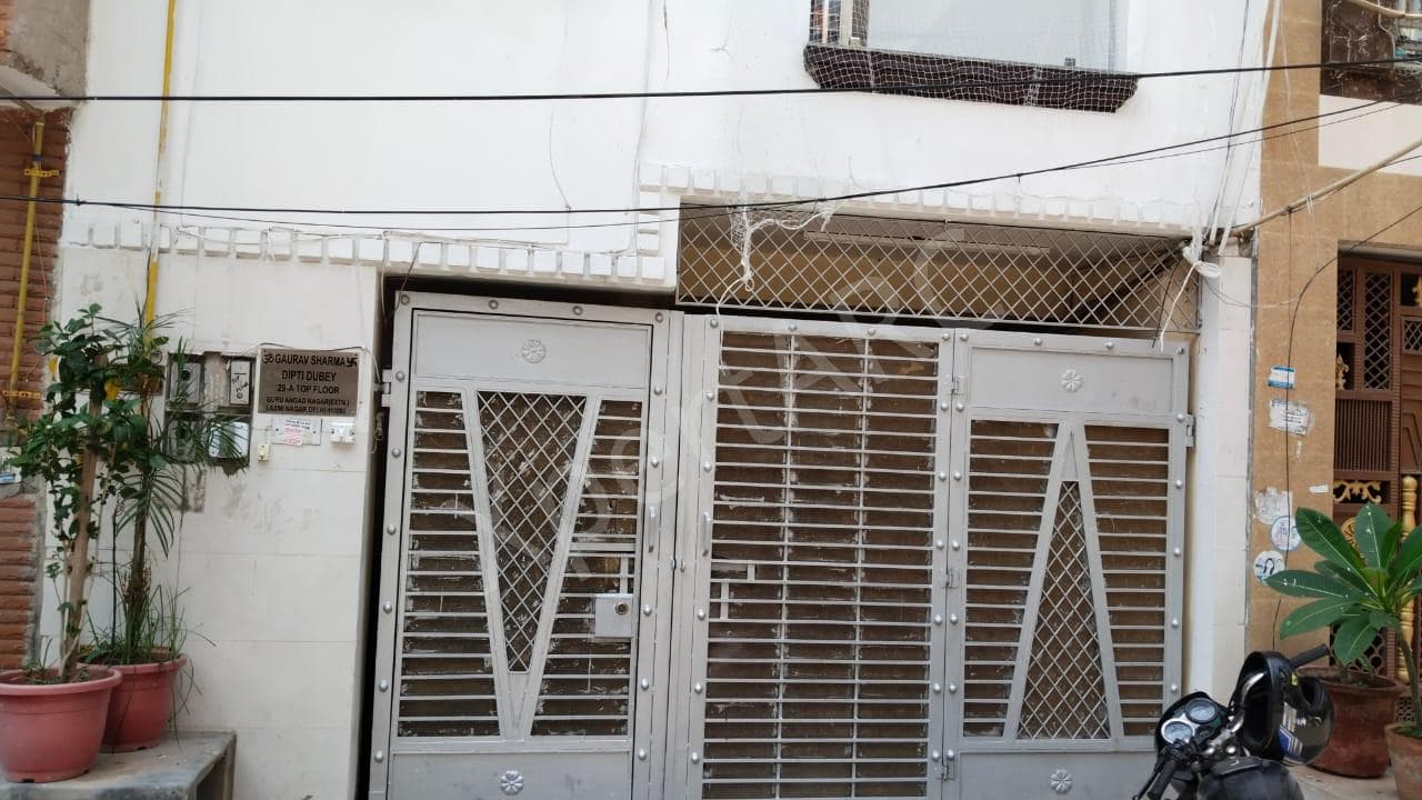 Property Photos 3