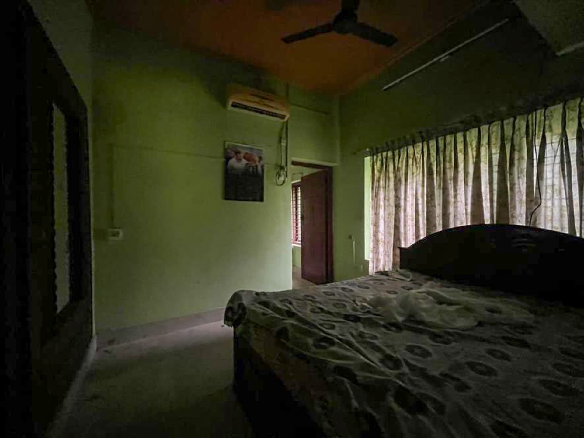 Property Photos 22