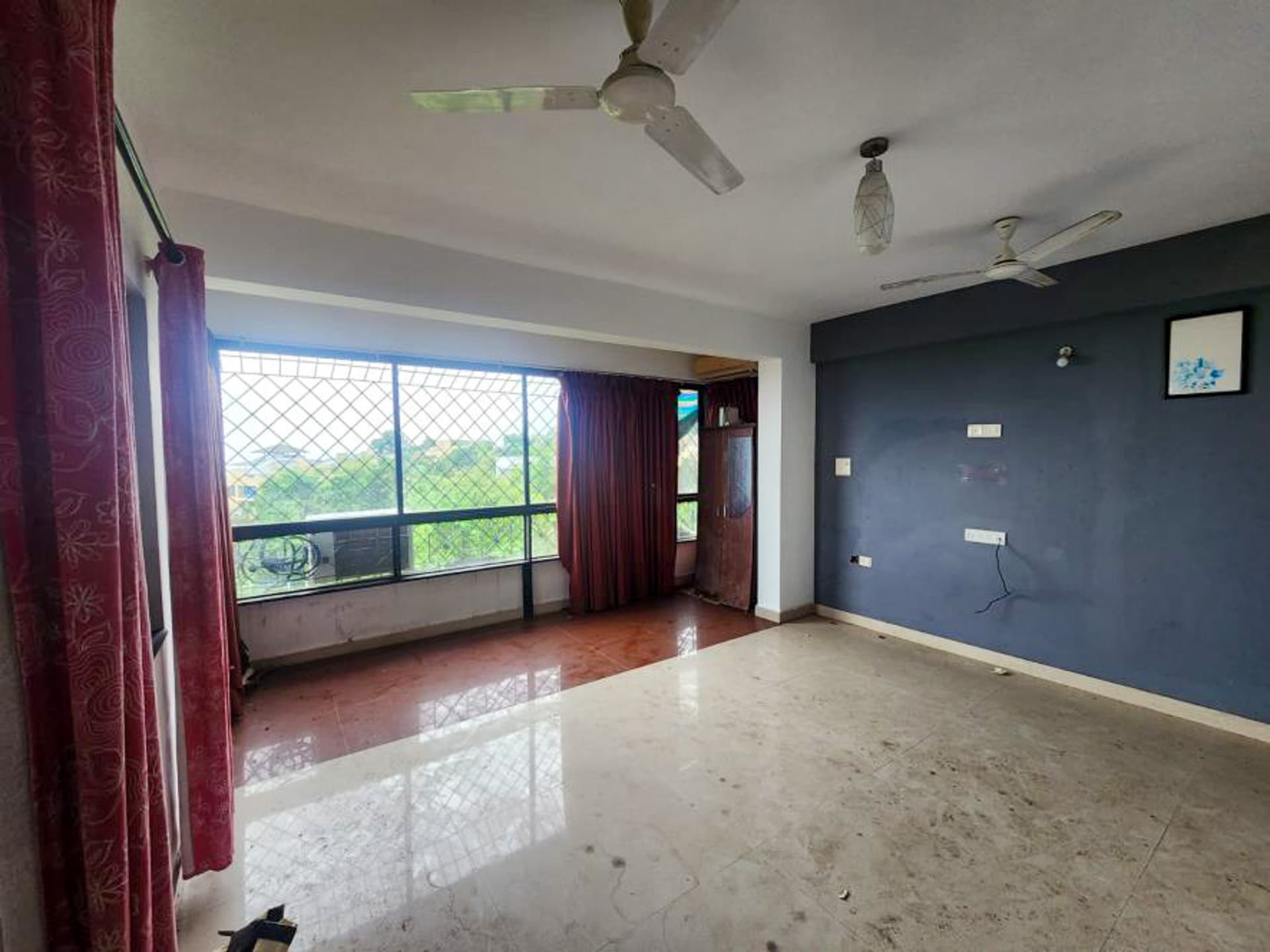Property Photos 30