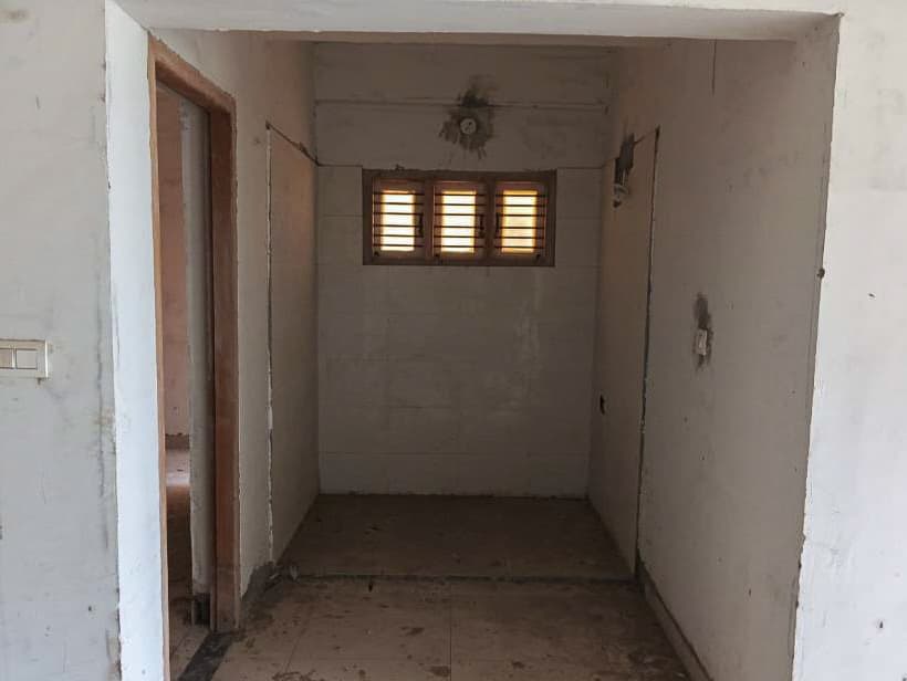 Property Photos 6