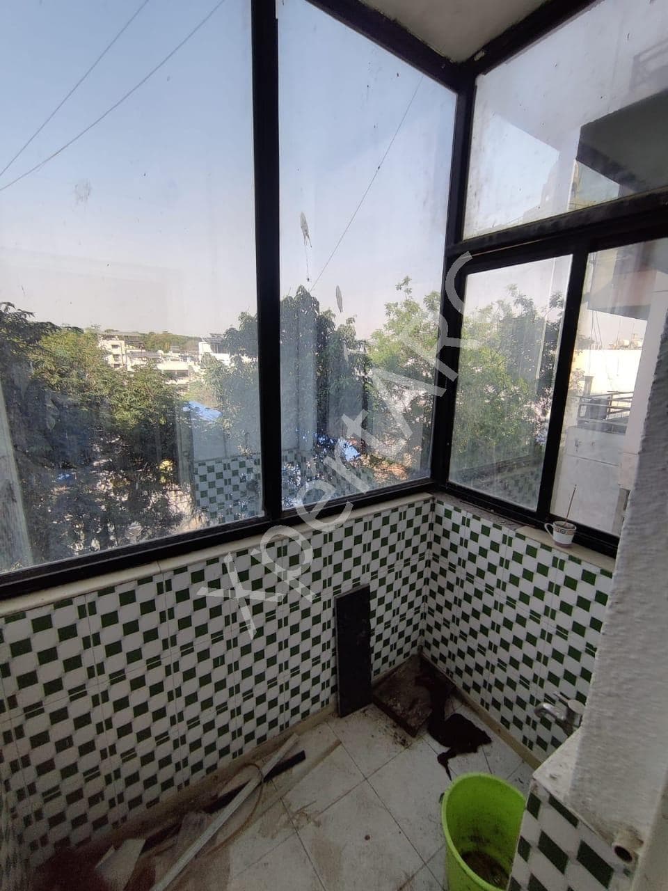 Property Photos 17