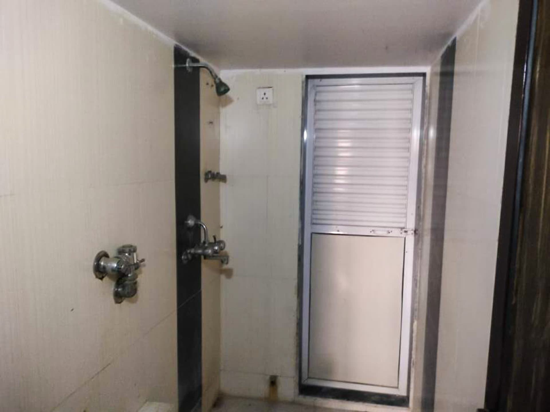 Property Photos 7