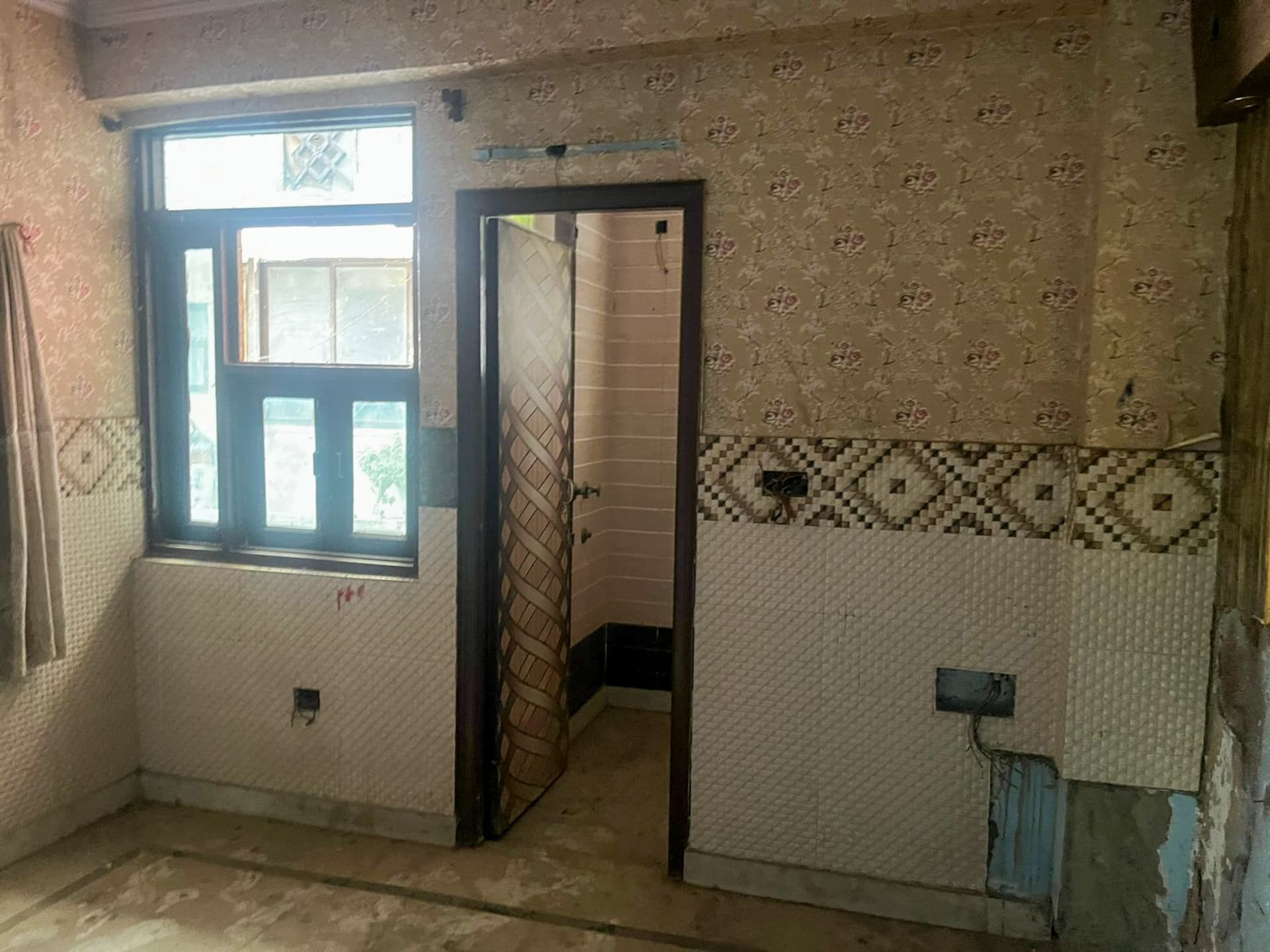 Property Photos 7