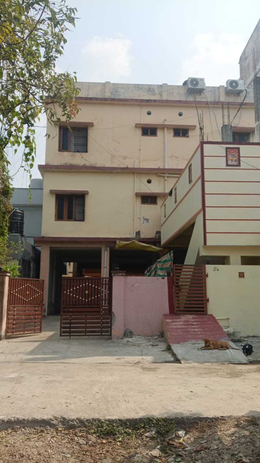 Property Photos 1