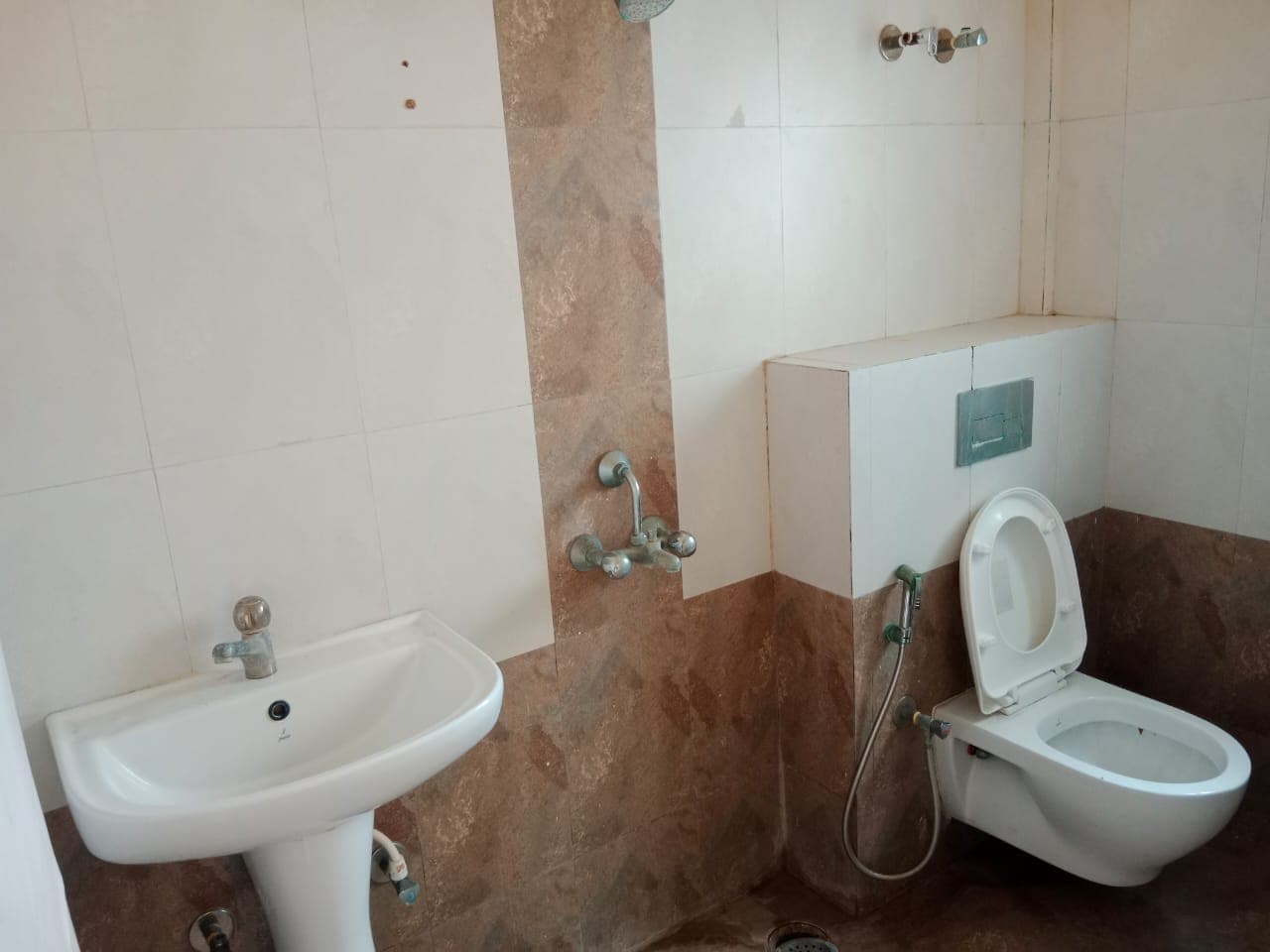 Property Photos 3