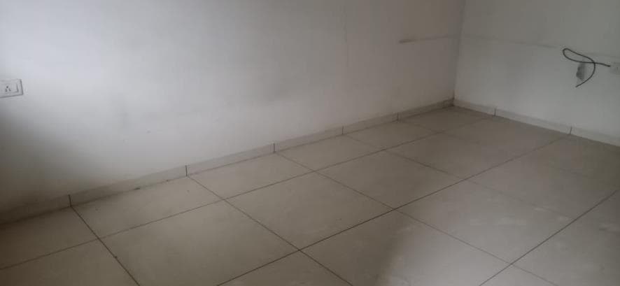 Property Photos 8