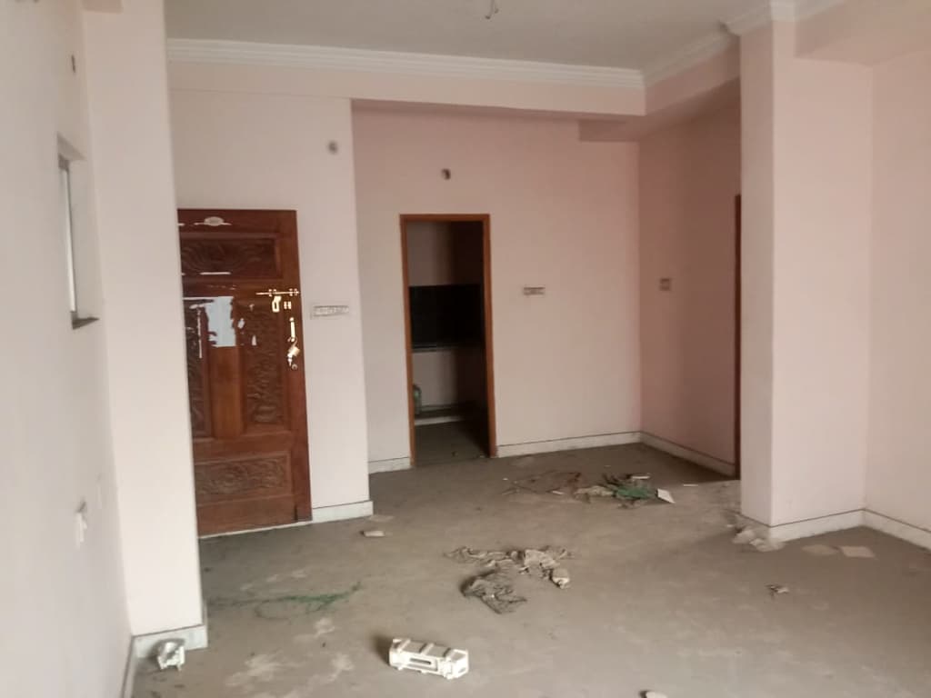 Property Photos 7