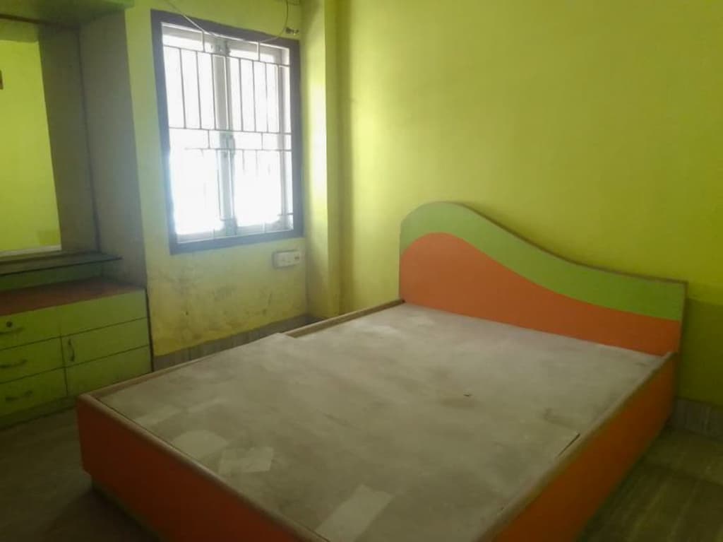 Property Photos 9