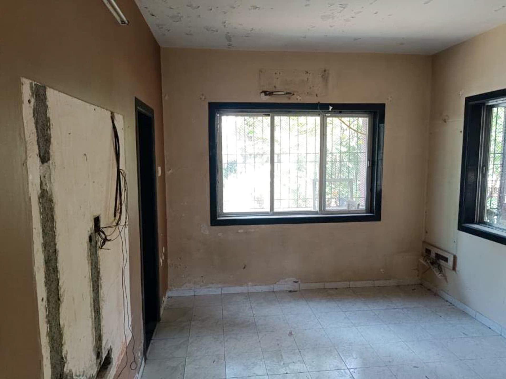 Property Photos 8