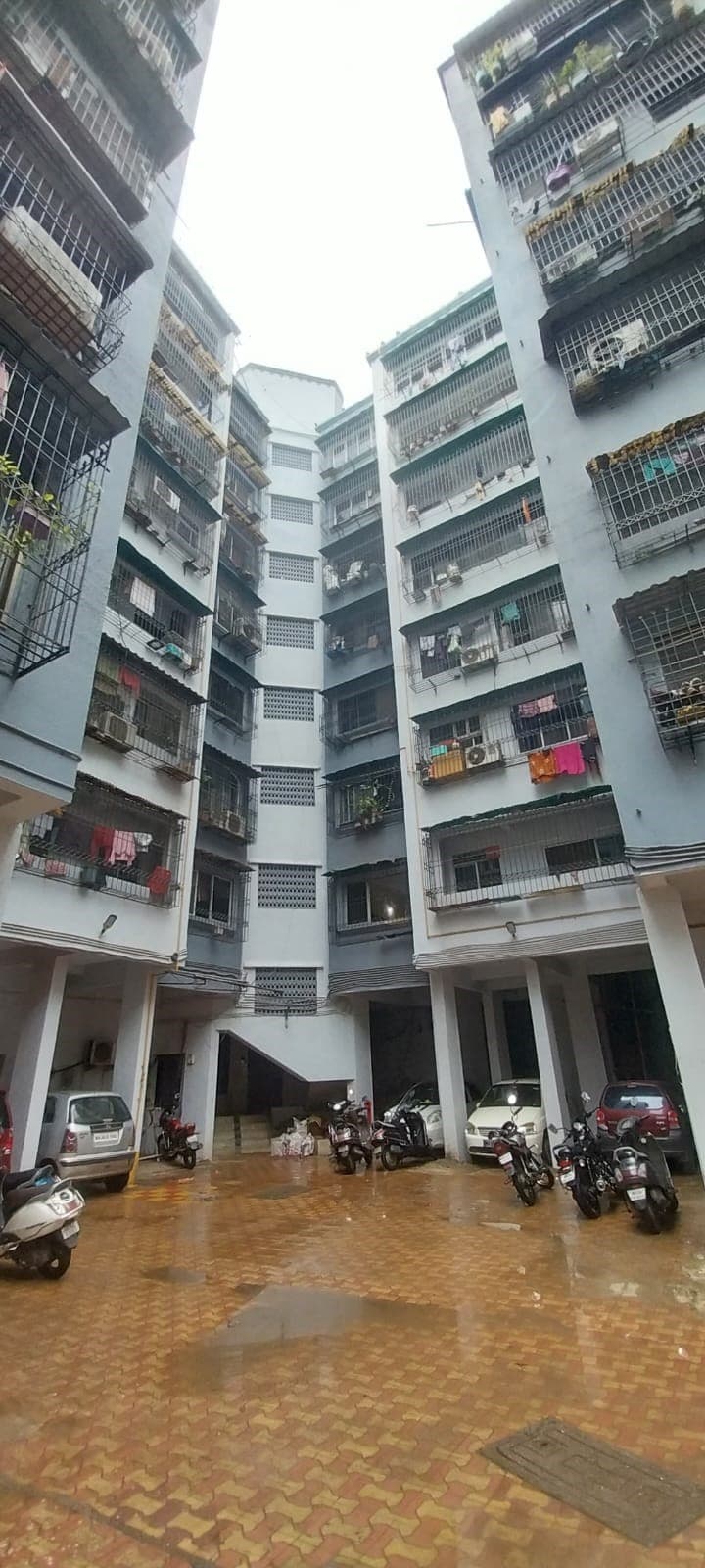Property Photos 6