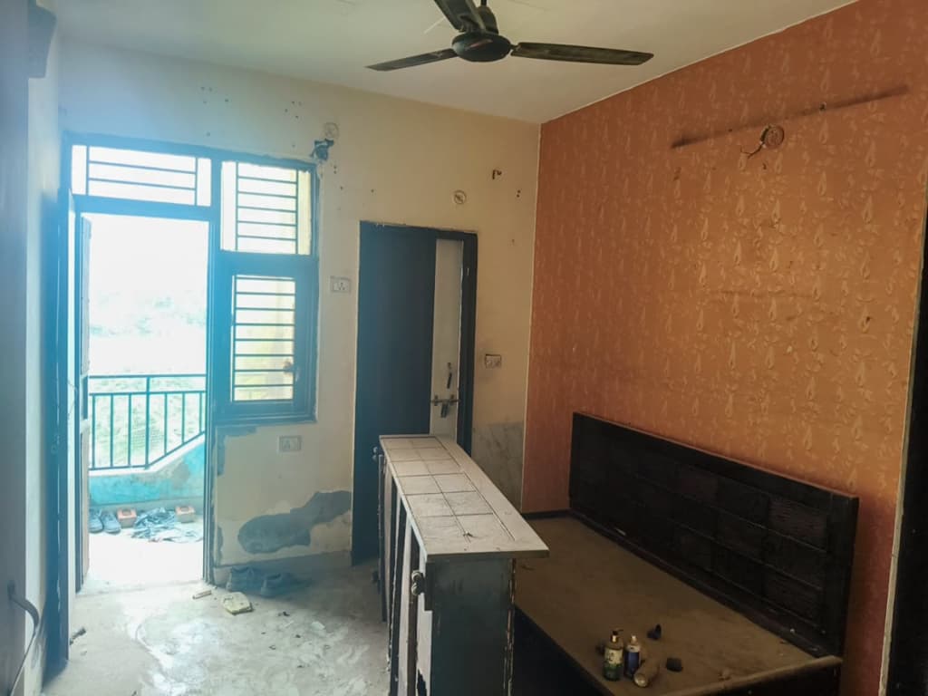 Property Photos 5
