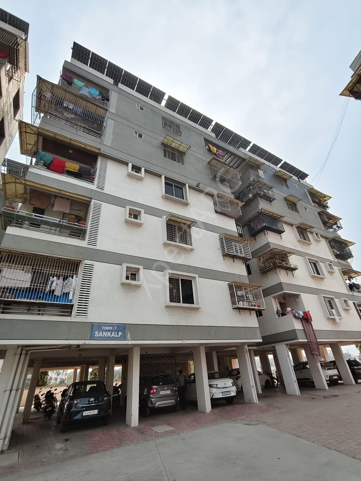 Property Photos 8