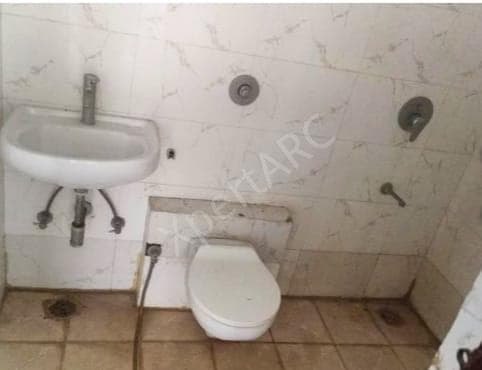 Property Photos 9