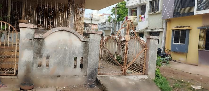 Property Photos 4