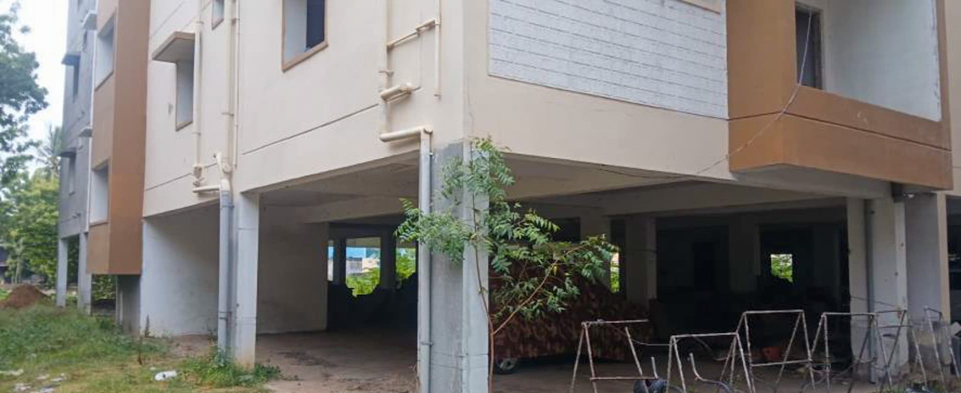 Property Photos 18