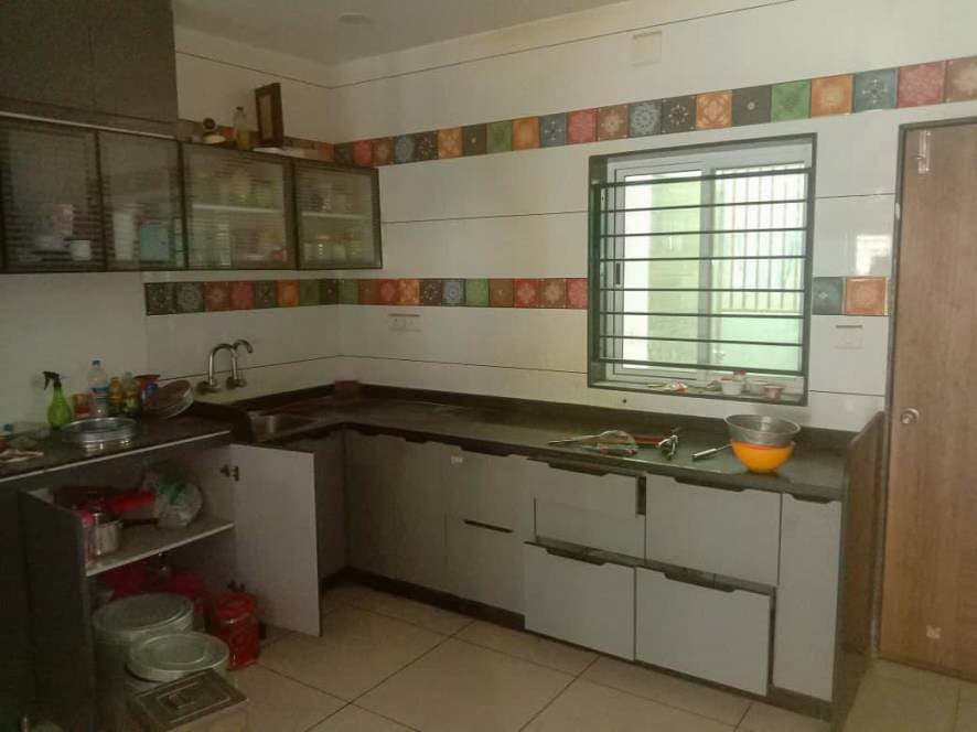 Property Photos 7