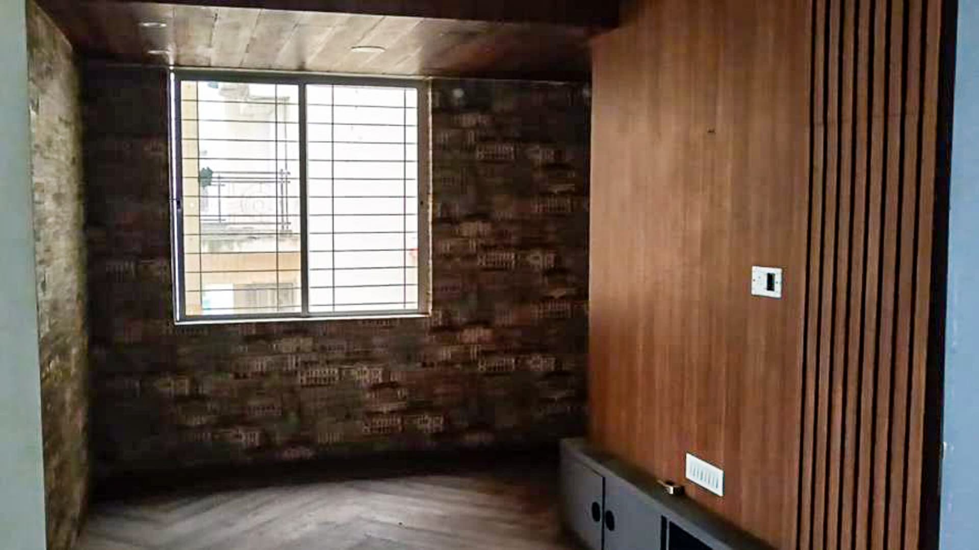 Property Photos 5