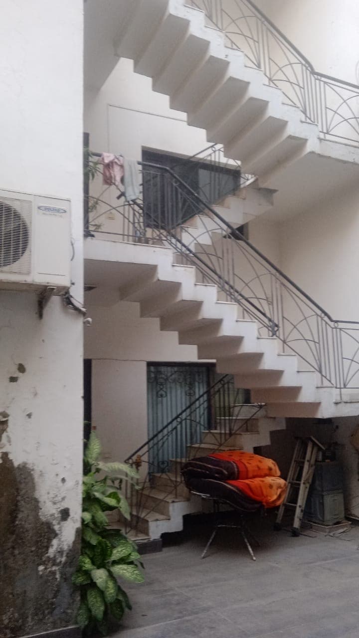 Property Photos 5
