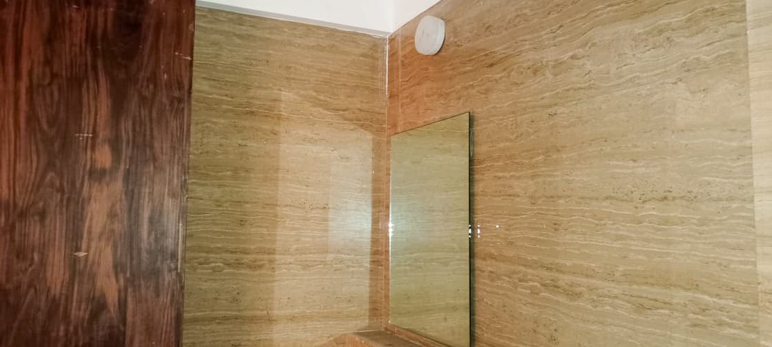 Property Photos 17