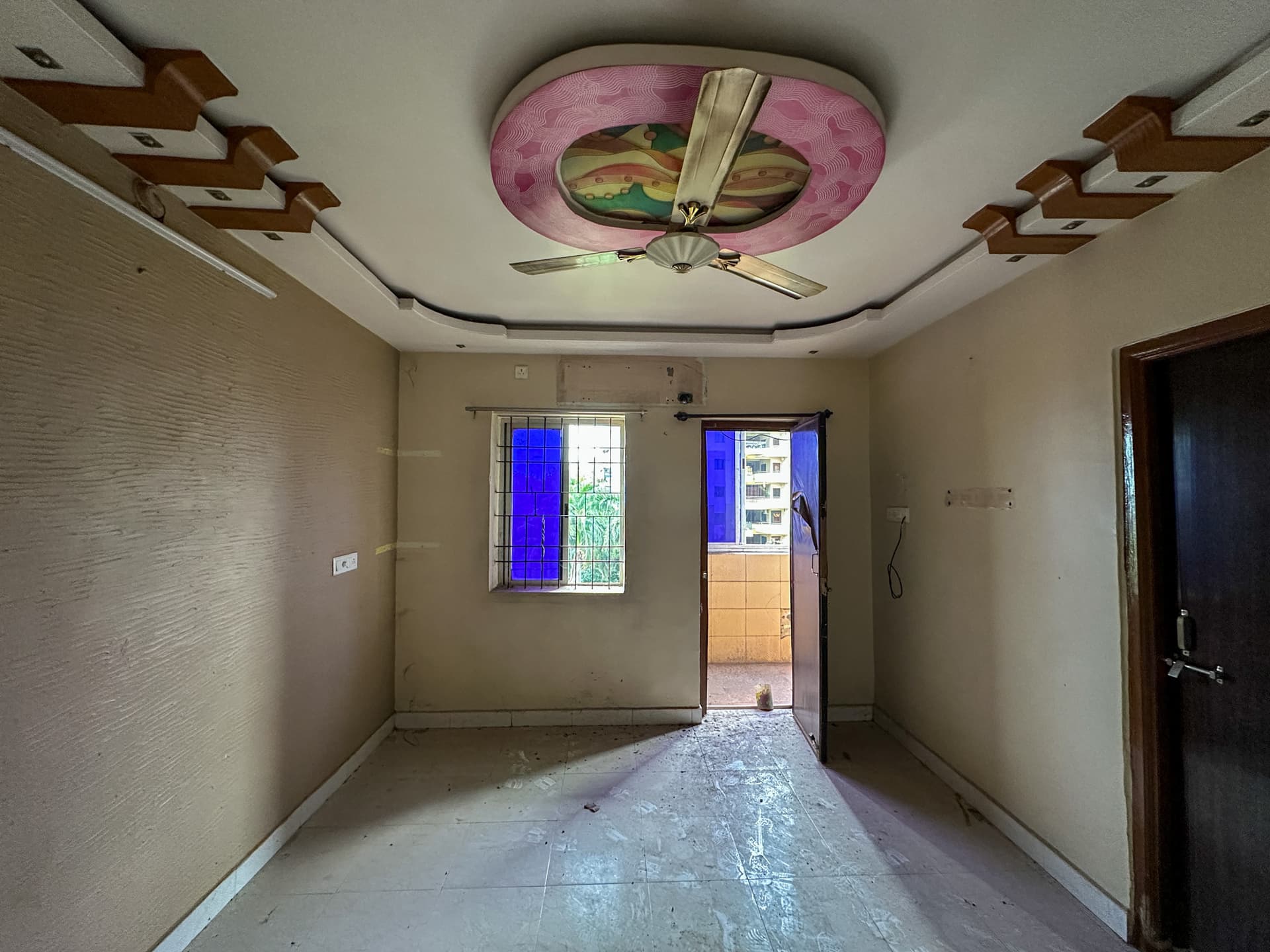 Property Photos 9