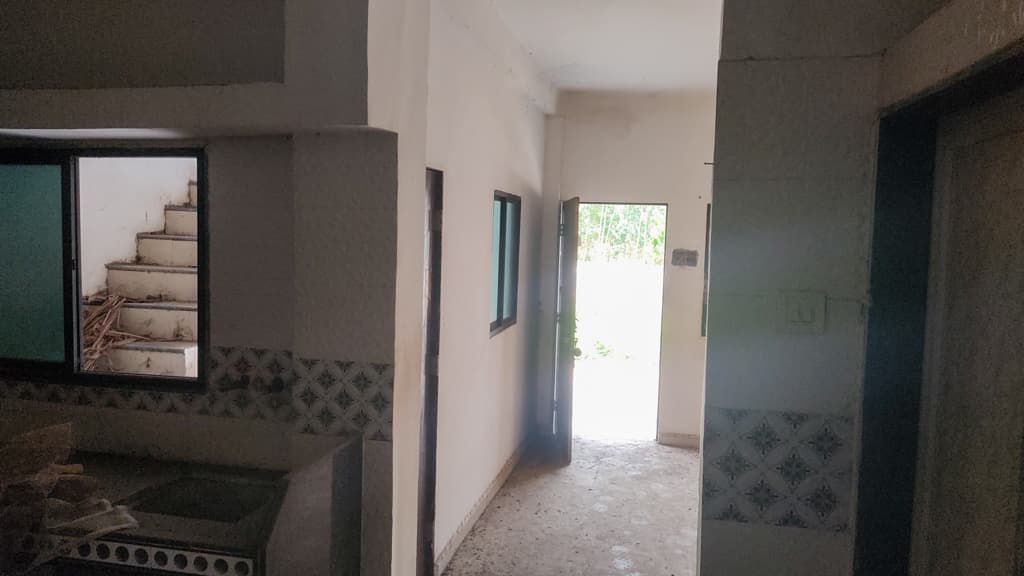 Property Photos 8