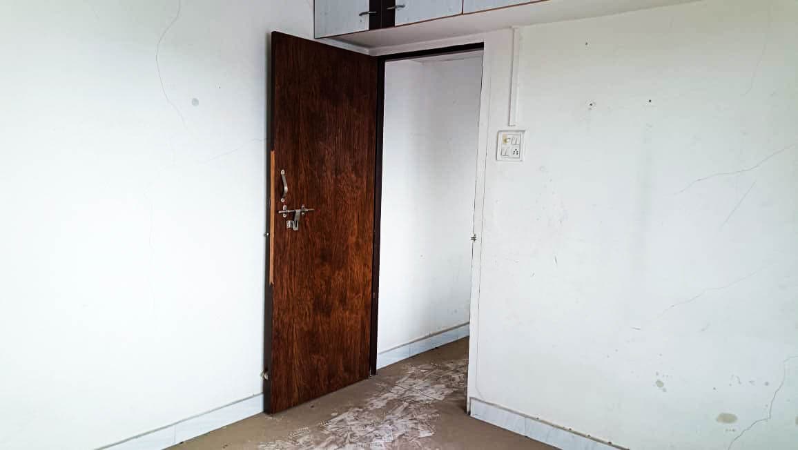 Property Photos 12